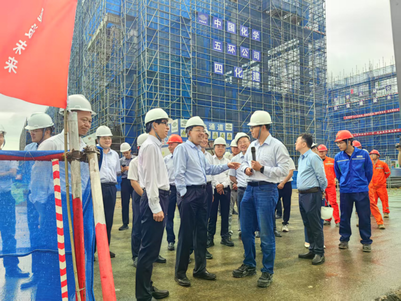 陳紅輝到中南公司湖北徽陽(yáng)項(xiàng)目調(diào)研指導(dǎo)工作